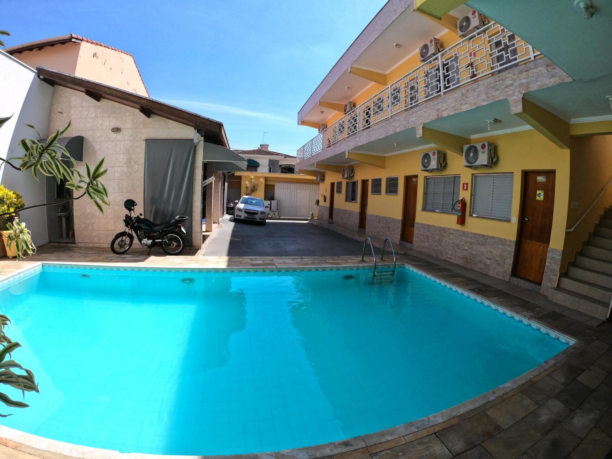 Hotel Pousada Recanto Da Mada Aparecida  Εξωτερικό φωτογραφία